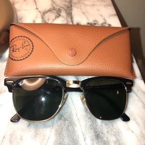 RayBanRB3016W0365CLUBSTERSUNGLASSES